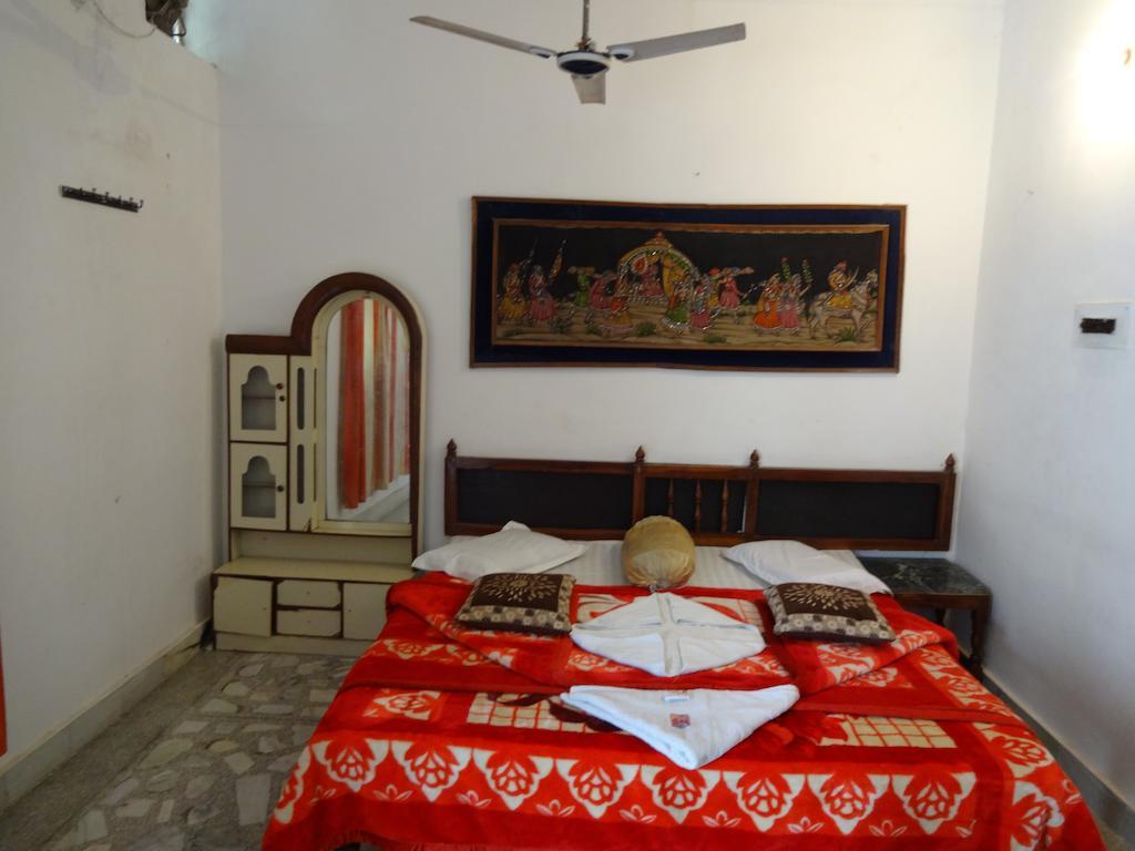Hotel Fort View Orchha Zimmer foto