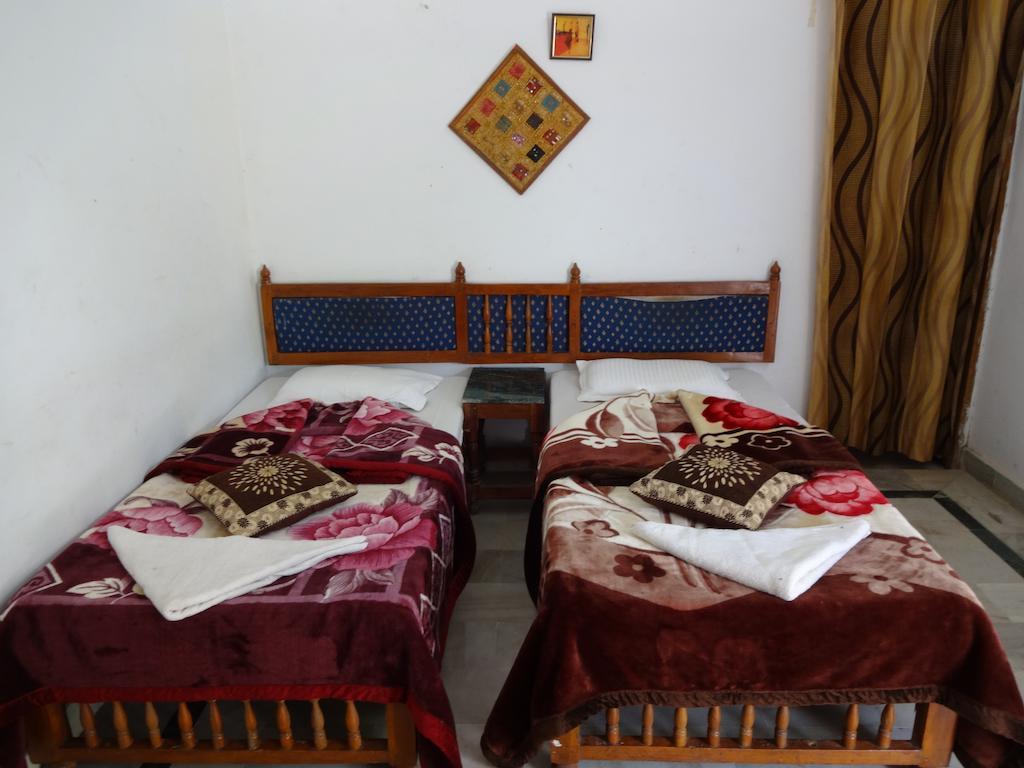 Hotel Fort View Orchha Zimmer foto